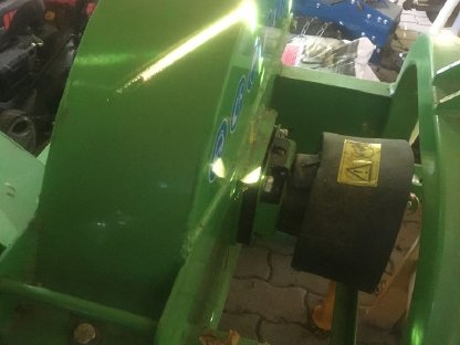 Bild 5:Holzschredder