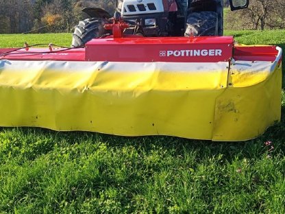 Pöttinger Novaalpin 266 B (Traktor oder Metrac)