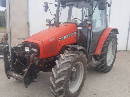 Massey Ferguson 4225