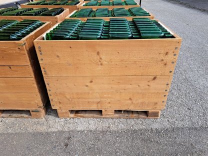 Bild 6:Kunststoffkisten 60 x 40 x 25 cm