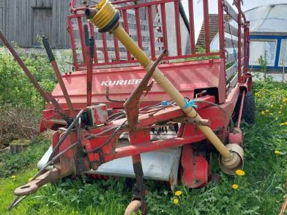 Ladewagen Pöttinger Kurier-S