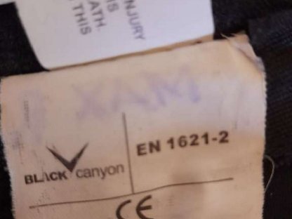 Bild 3:BLACK Canyon Rückenprotektor