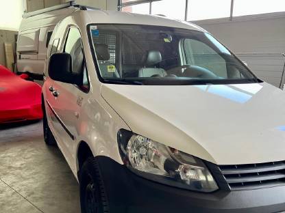 VW Caddy 2,0 TDI Standheizung 4 Motion, Erstbesitz, el. FH usw.