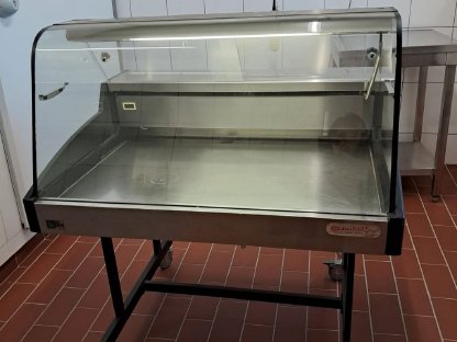 Bild 2:Verkaufsvitrine