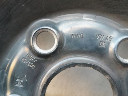 Bild 6:Winterreifen für VW Touran