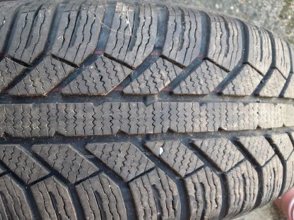 Bild 3:Winterreifen für VW Touran