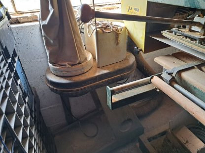 Bild 3:Langbandschleifmaschine PB 2200