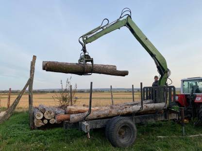 Rückewagen mit Hiab LKW Kran