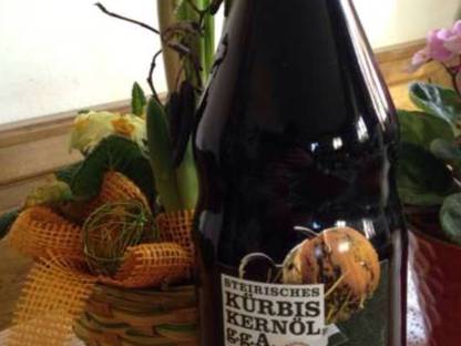 Bild 2:100 % Kürbiskernöl ggA