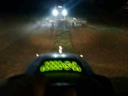 Bild 4:Rundballen pressen