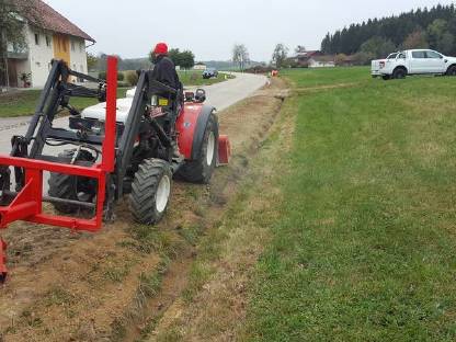 Bild 4:Kabel, Rohre, Drainagen, etc. verlegen