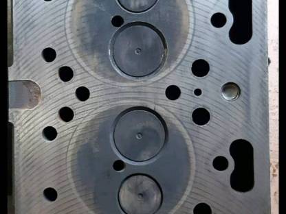 Bild 2:Zylinderkopf Lindner Geo 70, Bj. 2000