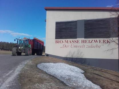 Bild 2:Hackgutlogistik