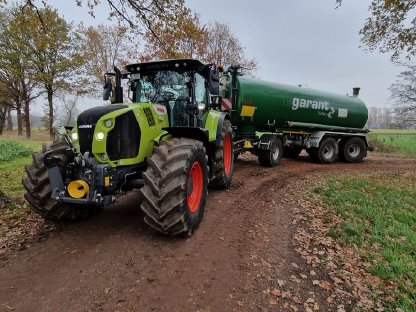 Bild 2:Transporte, Miststreuen, Umfuhr uvm.