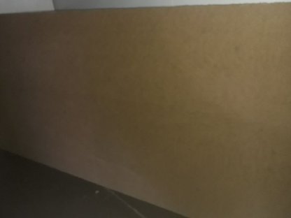 Bild 2:Holzweichfaserplatte, 12 mm Reststück