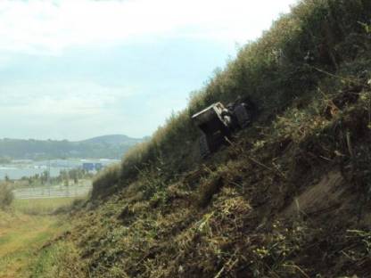Bild 6:Forst-Alm-Wegsanierungen, Rekultivierung, Böschungspflege.