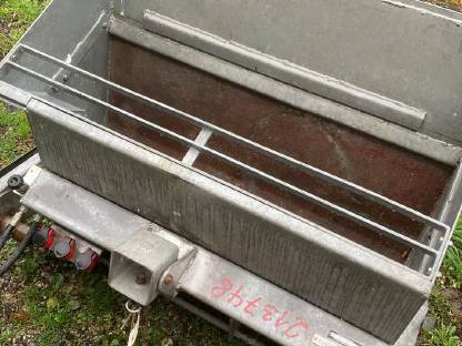 AEBI Splitstreuer für Winterdienst
