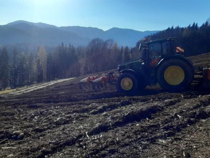 Bild 8:Fräs- und Rekultivierungsarbeiten