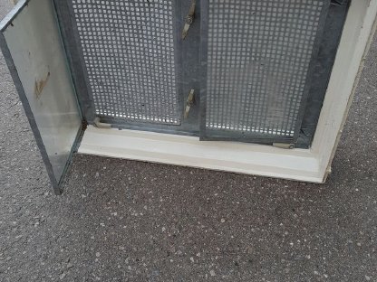 Bild 4:MEALUXIT Kellerfenster