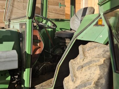 Bild 4:Fendt 108 LS, mechanischer Frontlader