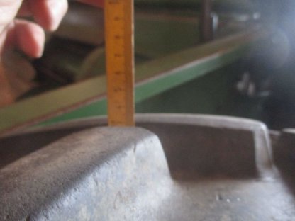 Bild 2:Traktor-, Mähdrescherreifen 14.9-26