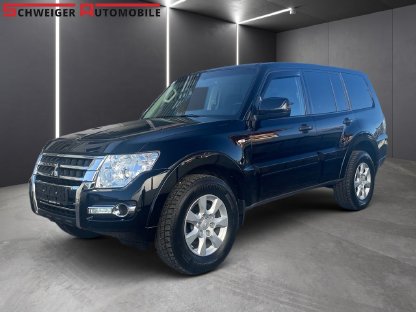 Mitsubishi Pajero 3.2 D-ID 7-Sitzer 12/2014 166.000 km