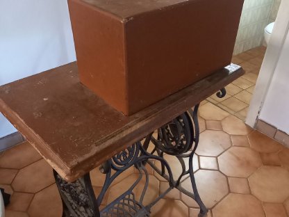 Bild 5:Alte Nähmaschine Singer