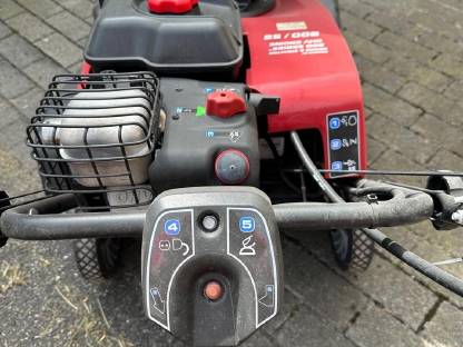 Schneefräse BRIGGS & STRATTON 800 SERIES