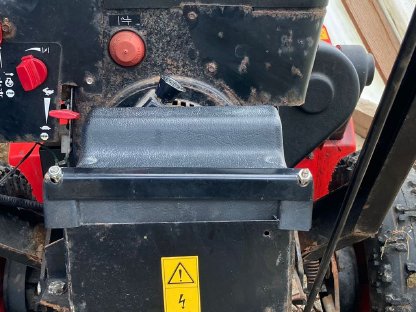 Bild 4:Schneefräse Yetti Super Wisconsin Engineering SF-1330