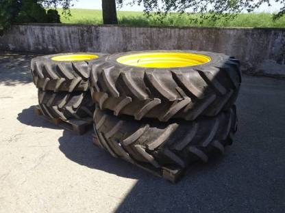 Verkaufe Reifen für John Deere JD 6420