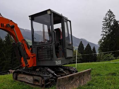 Bagger Takeuchi TB 035 S