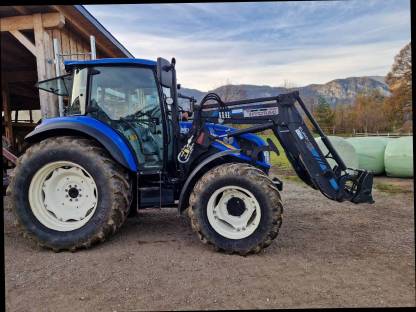 New Holland T4.85