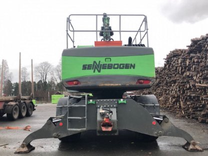 Sennebogen 830 Umschlagbagger