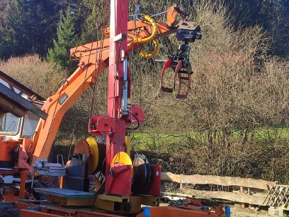 Seilbahn Eigenbau mit Bagger HML30E