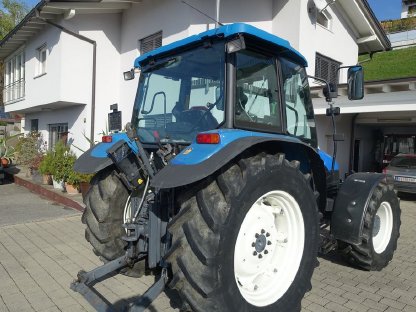 Bild 3:Verkaufe New Holland TL90