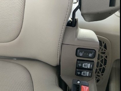 Bild 5:John Deere 6155R - Frontlader - Leder - CommandPro - 835 Bstd.