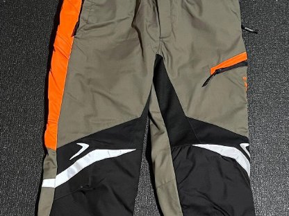 Stihl Schnittschutzhose Latzhose Function Ergo