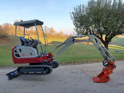 Bagger Tb216