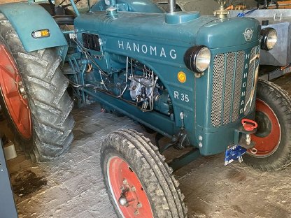 Hanomag R 35