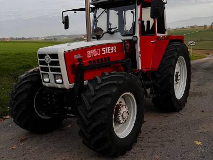 Steyr 8100/8130 Traktor