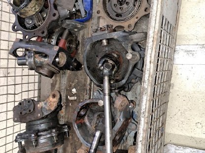 Bild 2:Allradachsen Ersatzteile