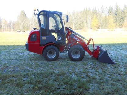 Bild 3:Hoflader Hoftrac Radlader Wolf