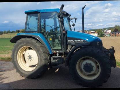 New Holland TS110