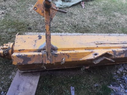 Bild 4:Hydraulischer Kehrbesen