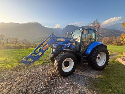 New Holland T5.95