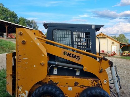 Kompaktlader-Bobcat mit Motorschaden