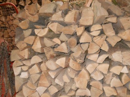 Bild 2:Reines Buchenholz, Kachelofen Hartholz, Scheiter