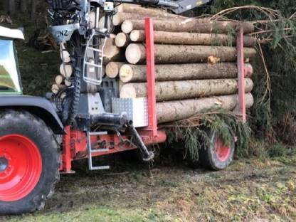 Holz Transport Anhänger