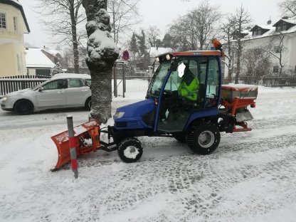 Iseki TXG 23 mit Straßenzulassung