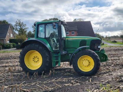 John Deere 6920S